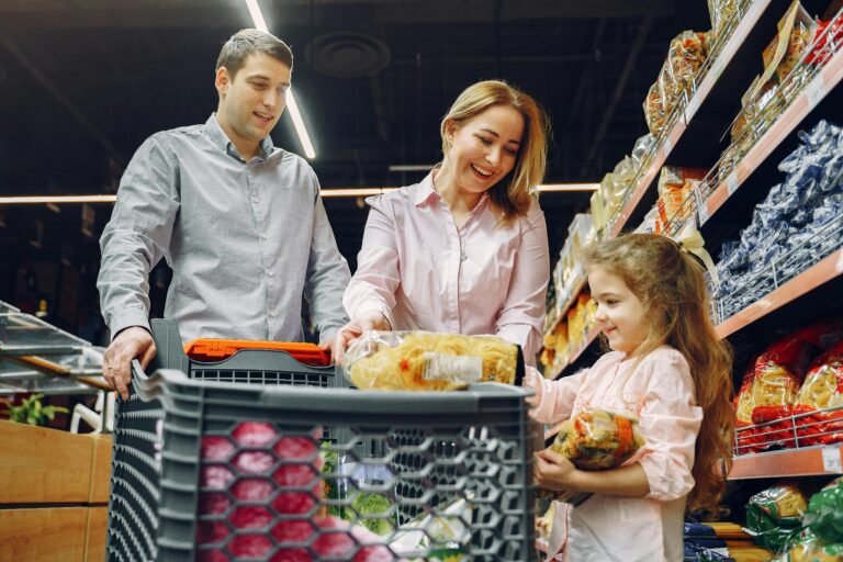 Simple Tips for Saving Money on Groceries Right Now 1 save money on groceries